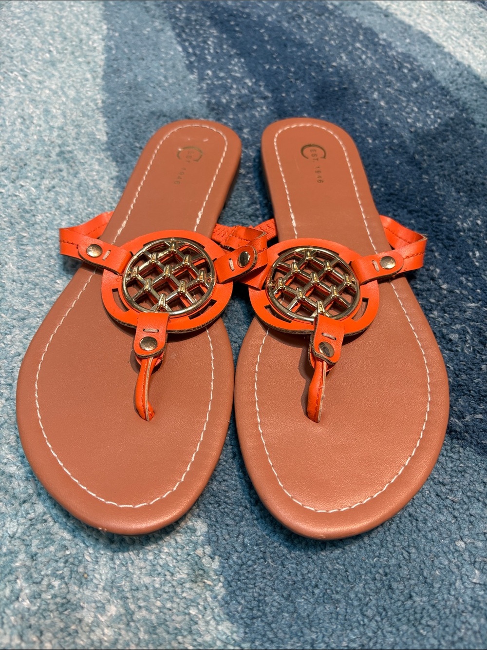 C Est 1946 Slip On Sandals, Sz 8